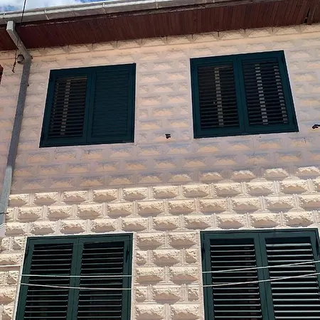 Mare Apartment Blace